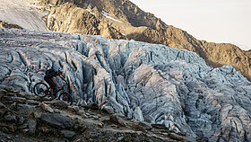 Scotty Laughland am Gletscher